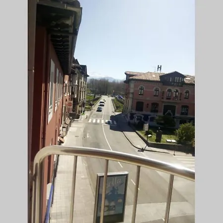 La Casa De Sara. Descanso Cerca Del Sella Apartment *